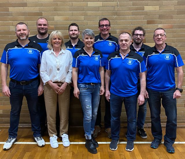 kompletter Vorstand des TVF